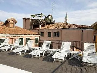 Alcyone Hotel 3*